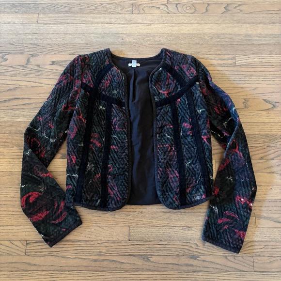 Ecote Jackets & Blazers - Ecote Urban Outfitters Quilted Floral Velvet Trim Open Front Jacket Small Black